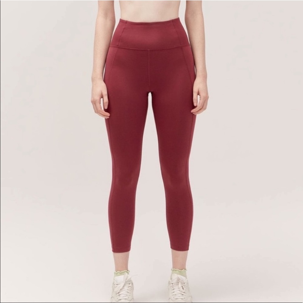 Girlfriend Collective Mulberry Pocket Leggings Small